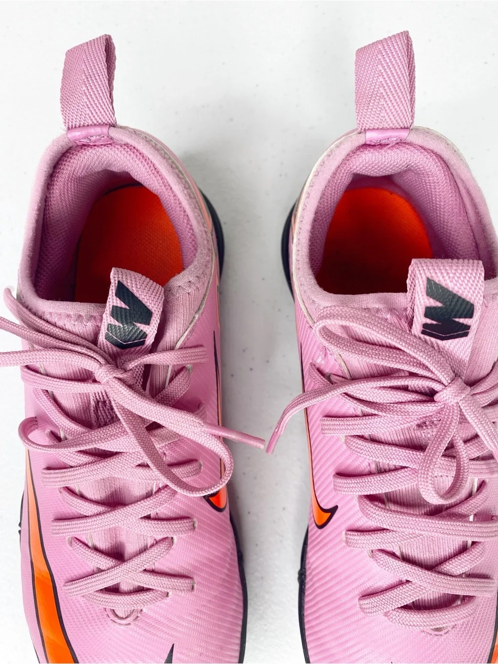 Nike Jr. Mercurial Vapor 16 Academy Turf Cleats Sneakers Pink Size 2Y
